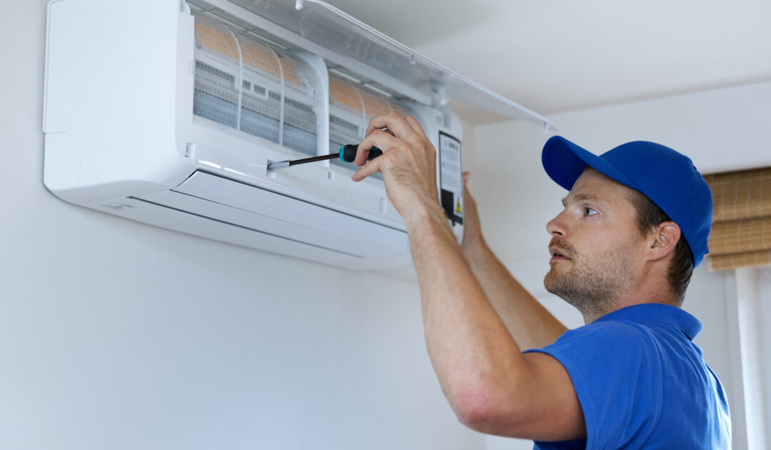 How to Order the Right Uniforms for Service Technicians