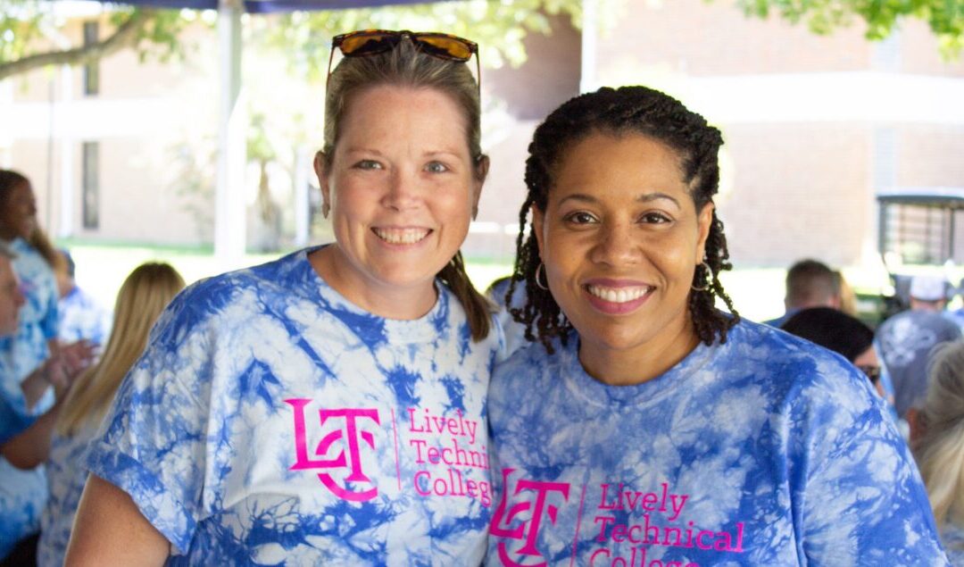 Guide to Ordering Custom Printed T-Shirts | Full Press Apparel